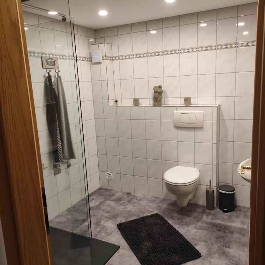 Zum Buchenblick Apartment Sankt Wendel Exterior foto